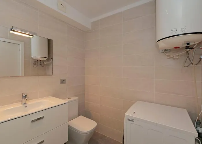 Apartamento First Line Luxury Parque Tropical Dracaena *