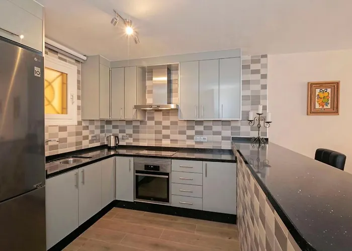 First Line Luxury Parque Tropical Dracaena Apartamento *