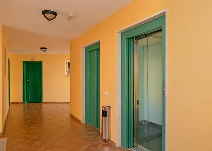 Apartamento First Line Luxury Parque Tropical Dracaena *