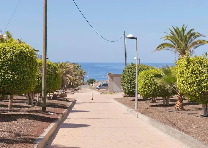 First Line Luxury Parque Tropical Dracaena Apartment *