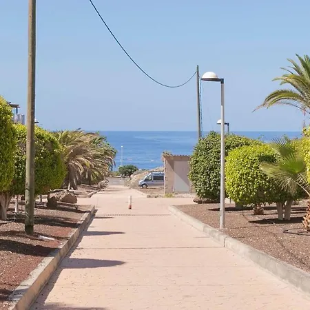 First Line Luxury Parque Tropical Dracaena Apartment *