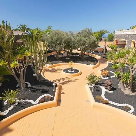 Apartman First Line Luxury Parque Tropical Dracaena *