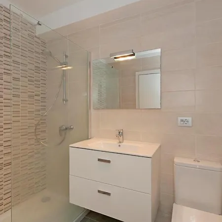 First Line Luxury Parque Tropical Dracaena Appartement